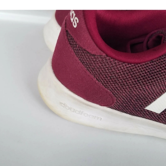 Adidas HWA 1Y3001 Womans red White Cloudfoam Running Shoe/ Sneaker Sz 9.5 LV Fem - Picture 7 of 10